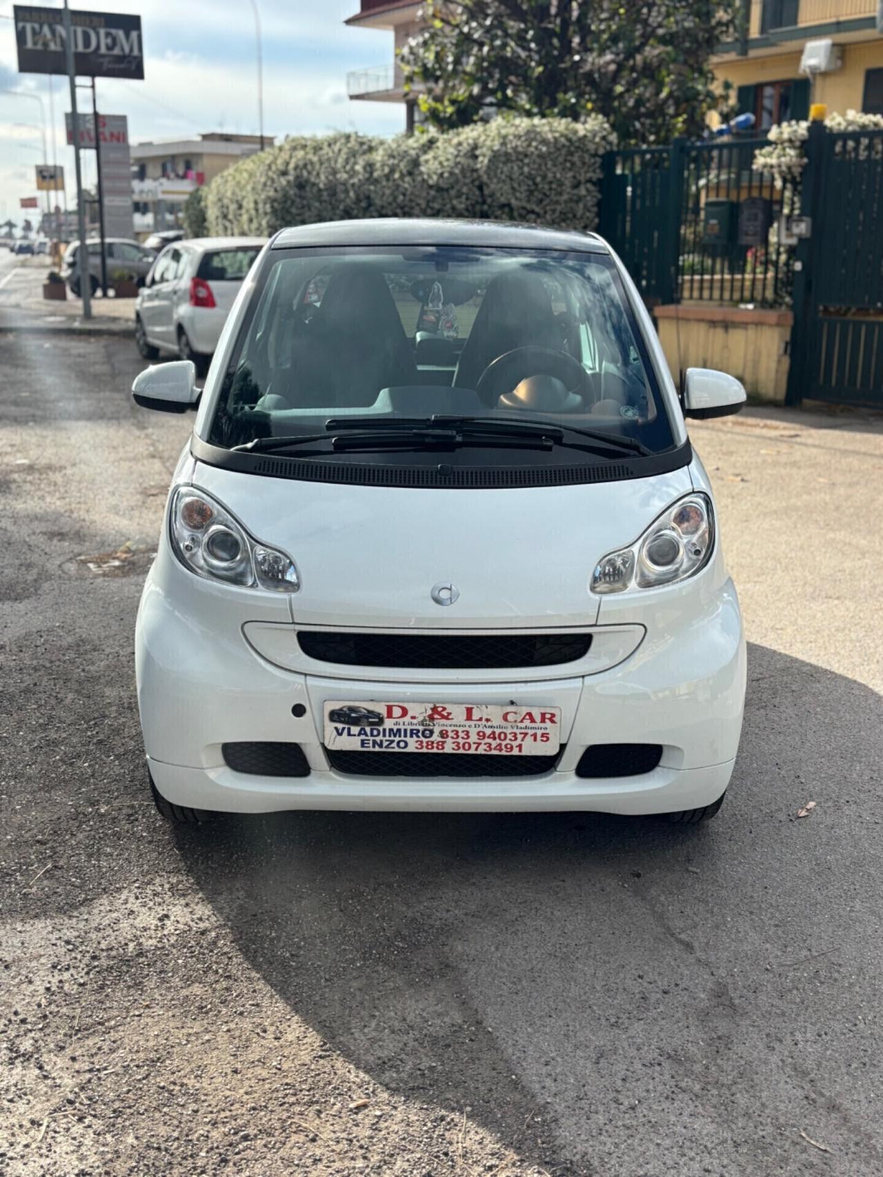 Smart ForTwo 1000 52 kW MHD coupé passion