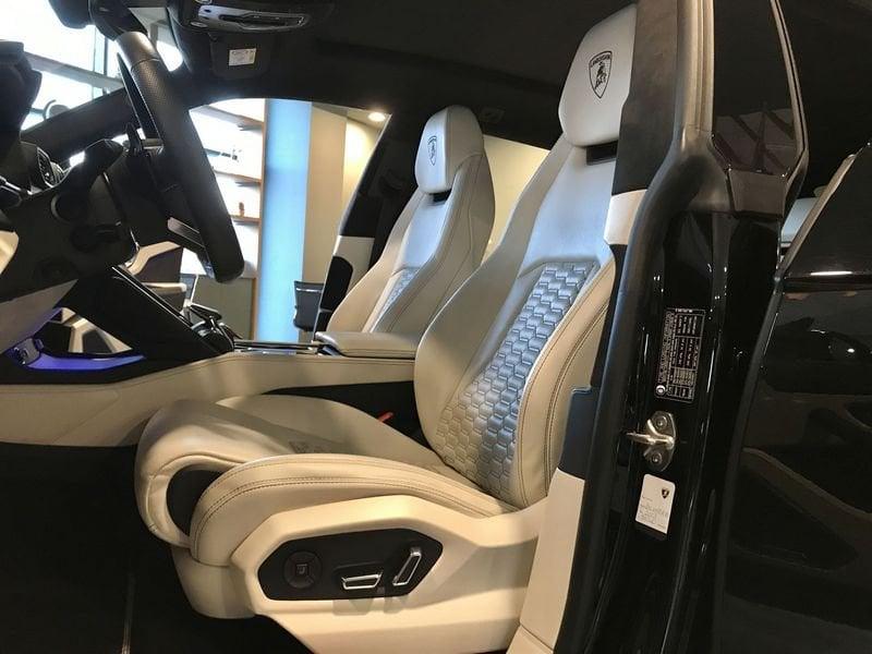 Lamborghini Urus 4.0