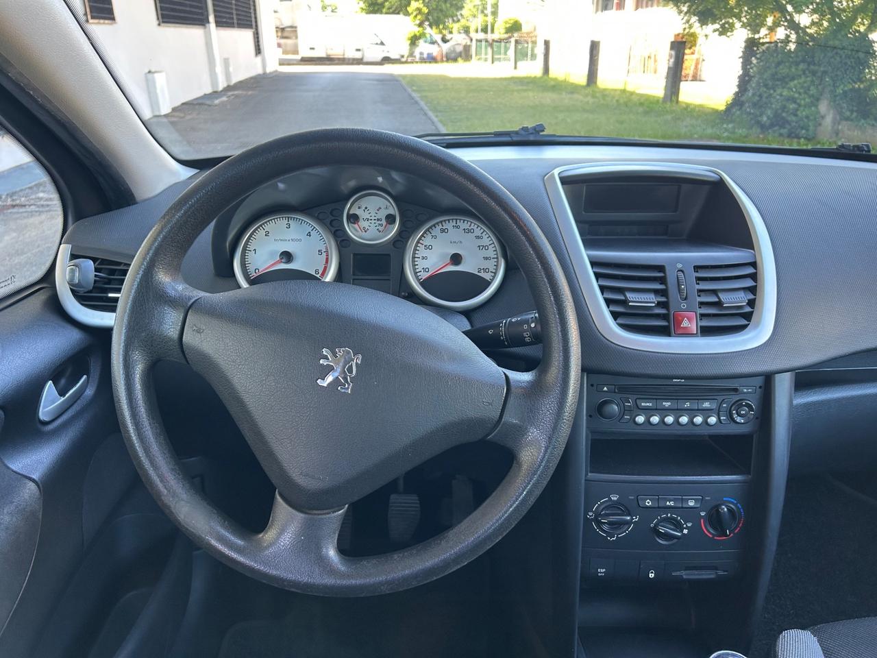 Peugeot 308 1.6 HDi 90CV 5p. Tecno