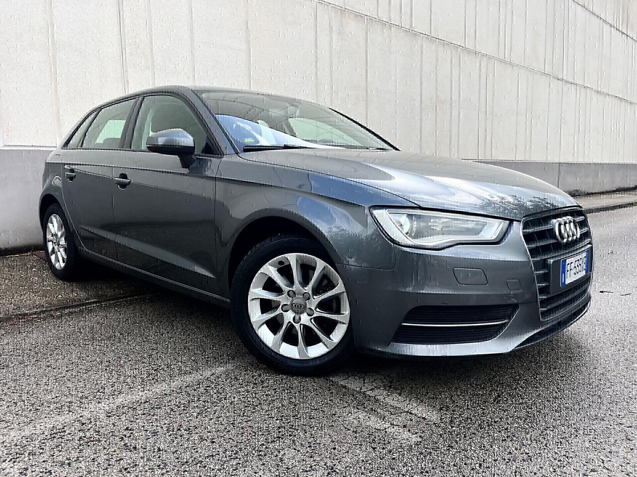 Audi A3 SPB 1.6 TDI (110cv)*XENO*NAVI*SEDILI RISCALDABILI