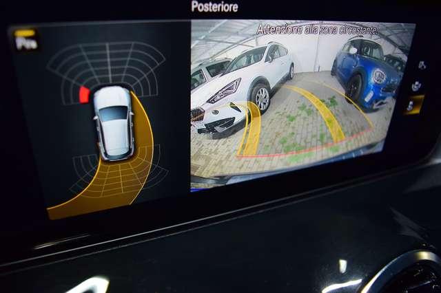 Mercedes-Benz GLA 180 d 116 cv Automatica Sport