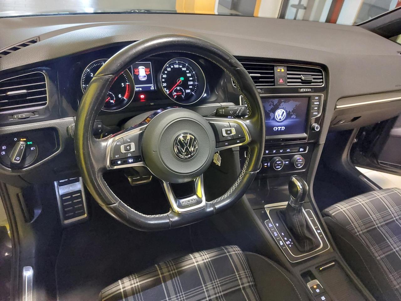 Volkswagen Golf 5 Porte GOLF 2.0 TDI 184CV GTD DSG