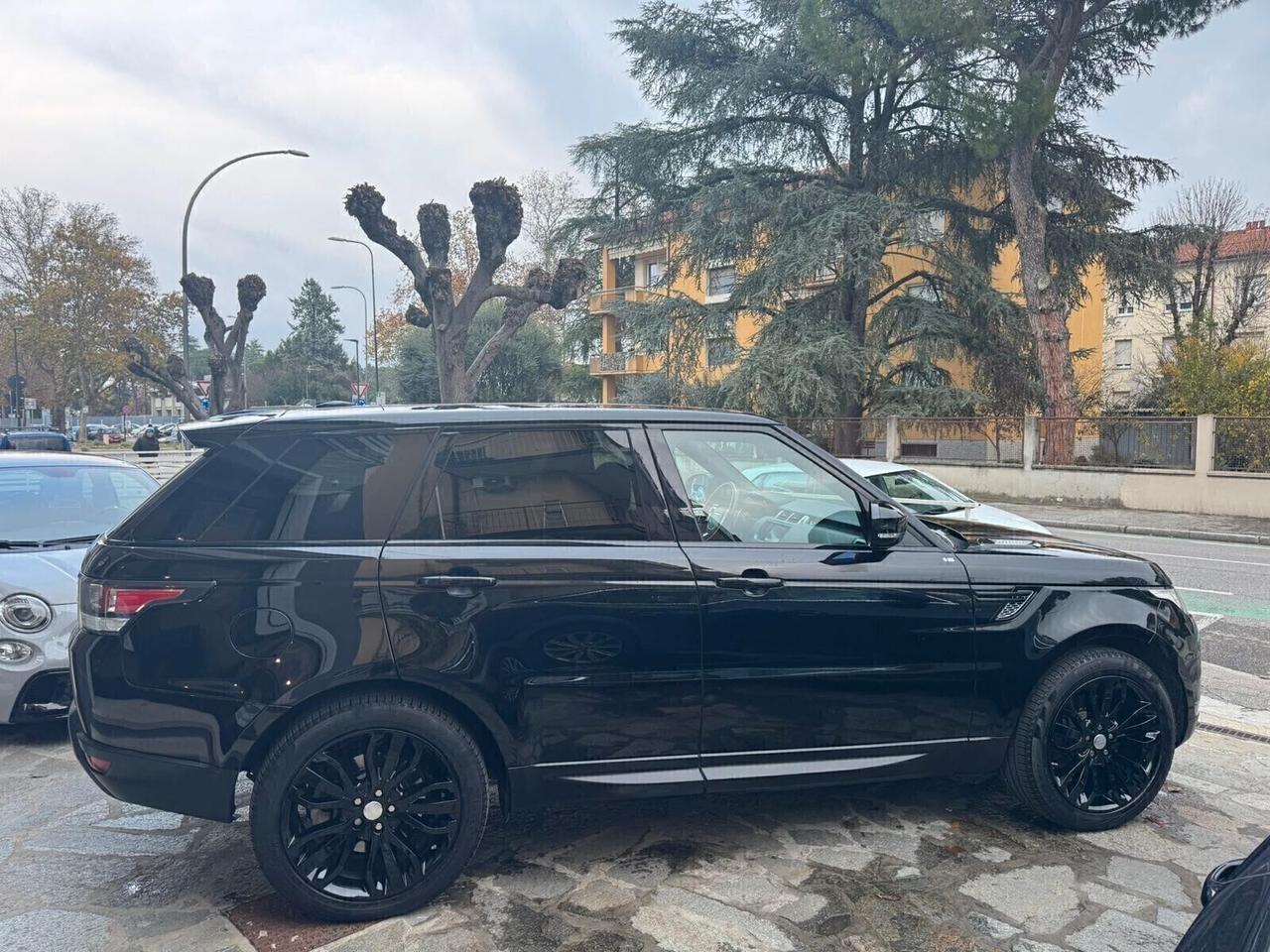 RANGE ROVER SPORT 3.0 SDV6 HSE DYN 250cv