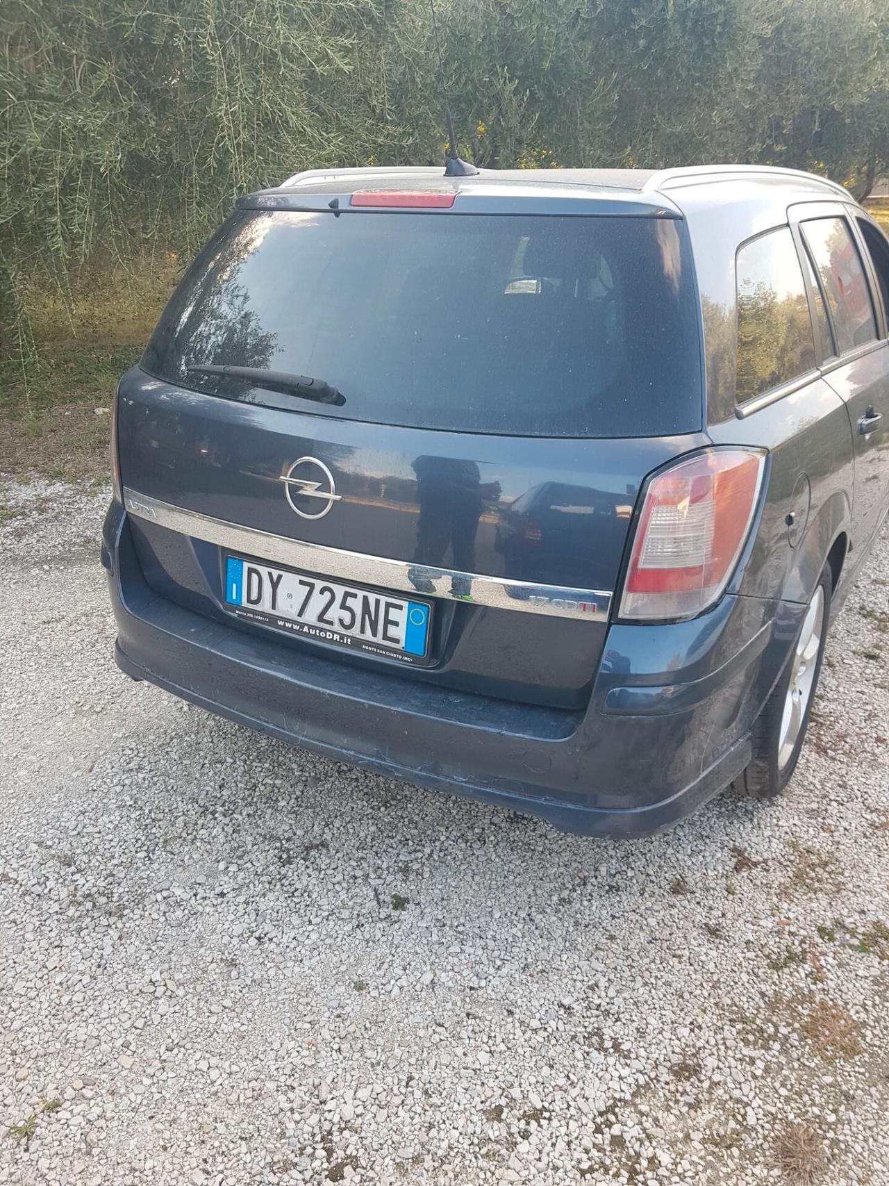 Opel Astra 1.7 CDTI MOTOR ROTTO