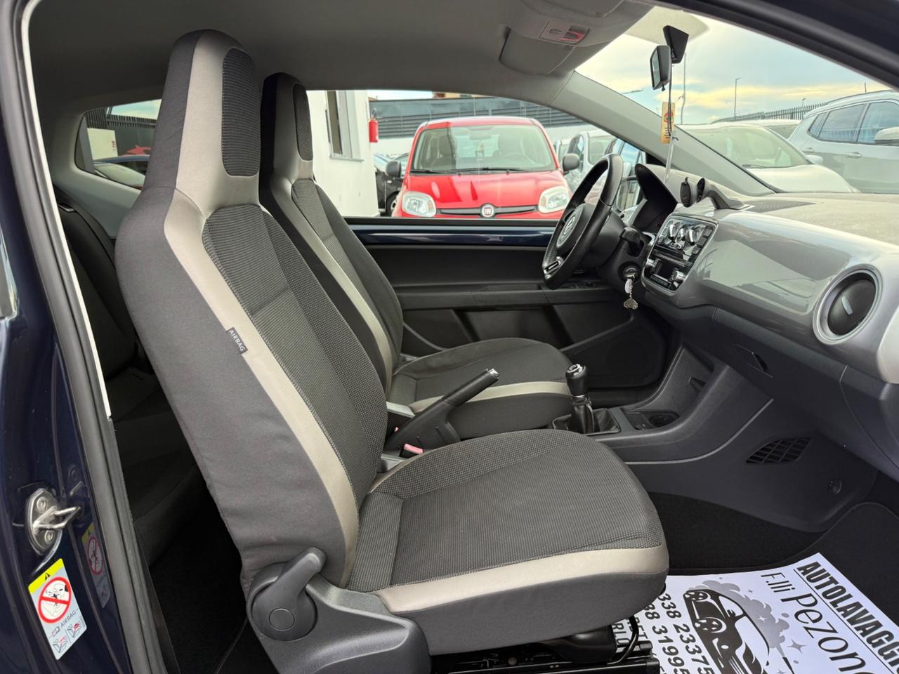 Volkswagen up! 1.0 75 CV 3p.