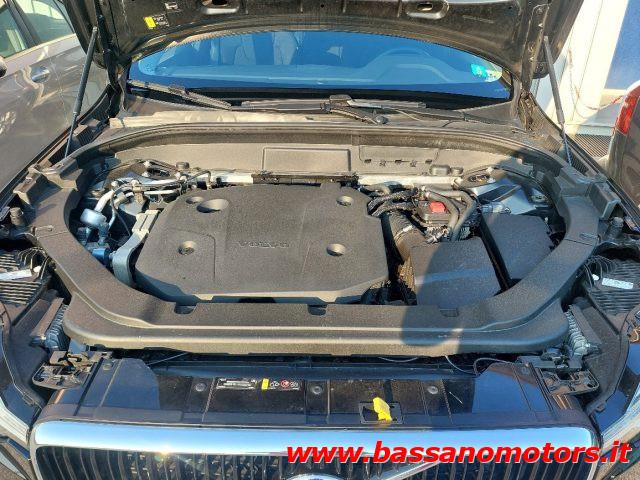 VOLVO XC60 B4 (d) AWD Geartronic Momentum Pro PROMO PRIMAVERA