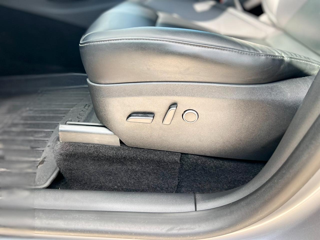 Tesla Model Y Performance AWD