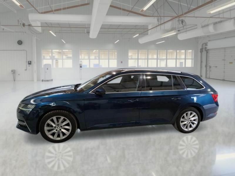 SKODA SUPERB 1.4 TSI PLUG-IN HYBRYD EXECUTIVE DSG 5 PORTE STATION WAGON