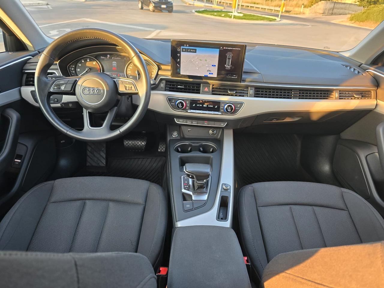 Audi A4 Avant 40 g-tron S tronic Business