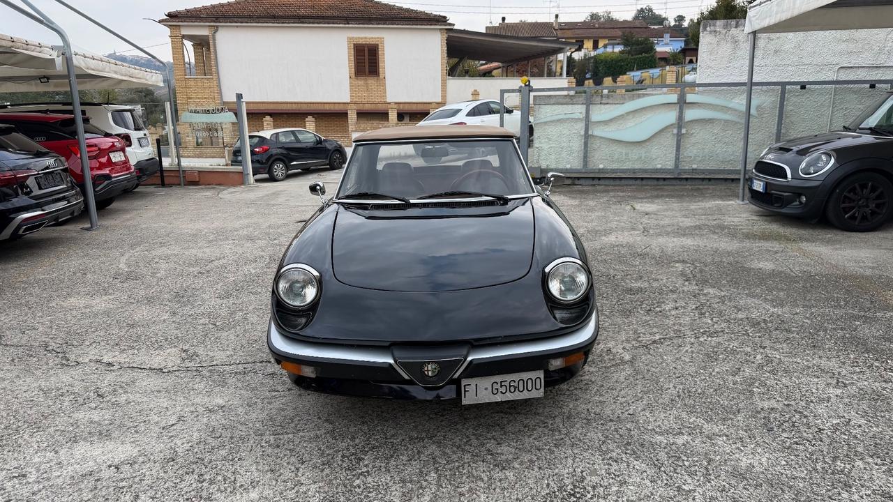 Alfa Romeo Spider 1.6