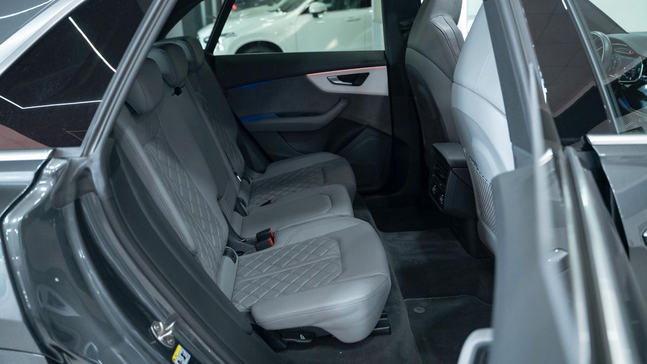 Audi Q8 50 3.0 TDI MHEV QUATTRO S LINE 22" TETTO SOSPENSIONI LUCI FULL OPTIONAL