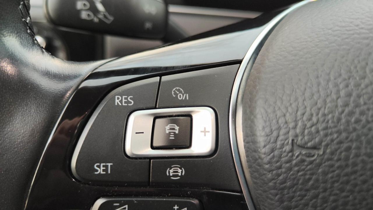 Volkswagen Golf 1.6 TDI 115 CV 5p. Executive