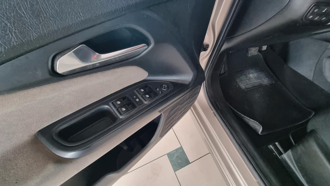 Fiat Tipo 1.6 mjt SeS dct sw lounge 88kw