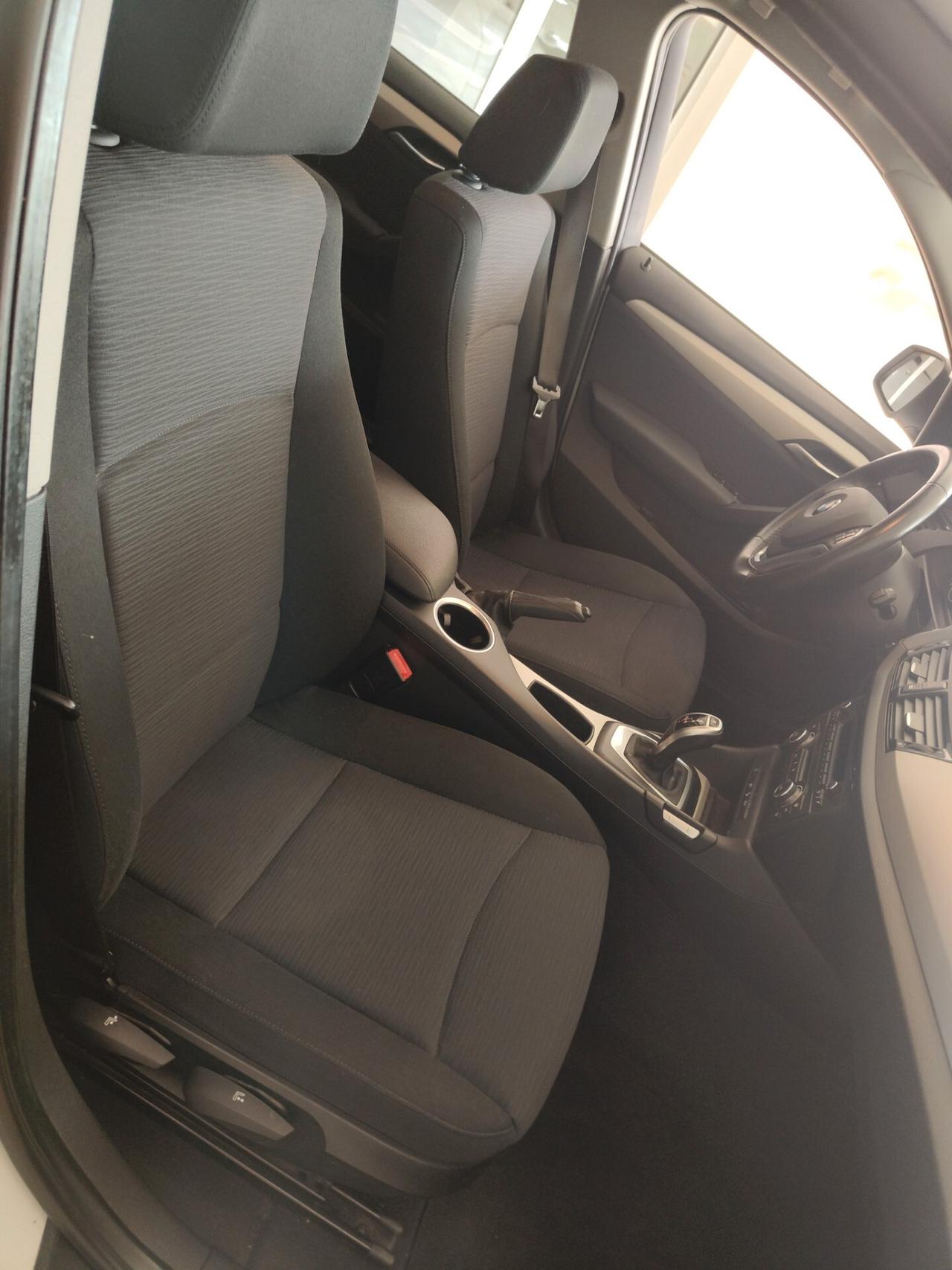 Bmw X1 xDrive18d Attiva