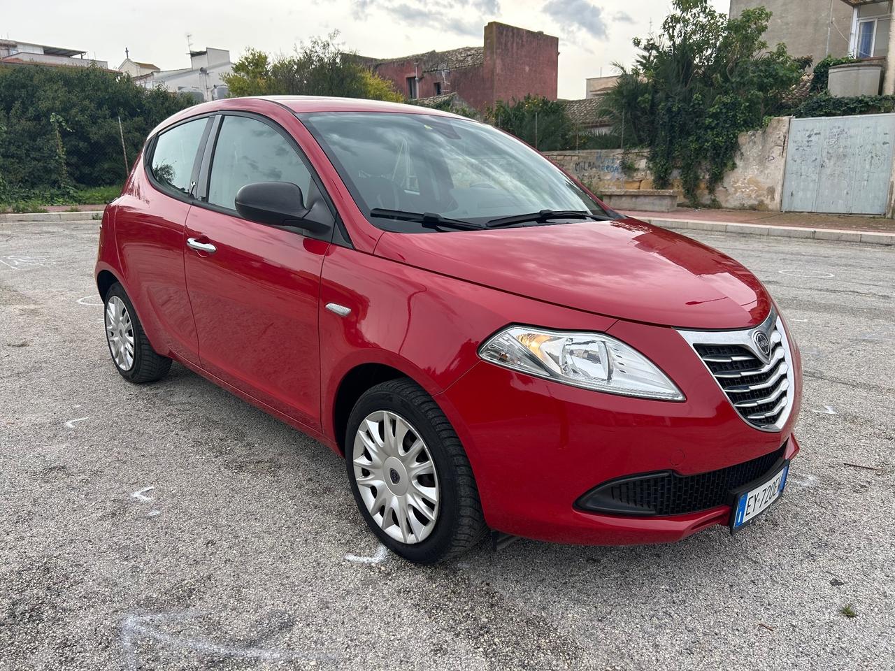 Lancia Ypsilon 1.2 69 CV 5 porte Elle