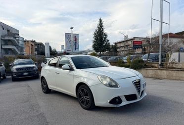 Alfa Romeo Giulietta 1.6 JTDm-2 105 CV Exclusive 2013