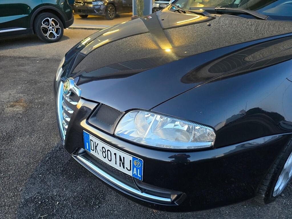 Alfa Romeo GT 1.9 JTDM 150CV Black Line DA COLLEZI