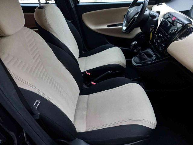 LANCIA Ypsilon 0.9 85 CV 5 porte Metano Ecochic Gold NEOPATENTAT