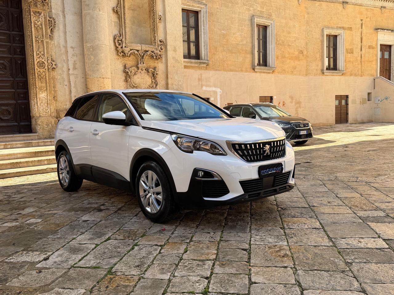Peugeot 3008 BlueHDi 130 S&S Business