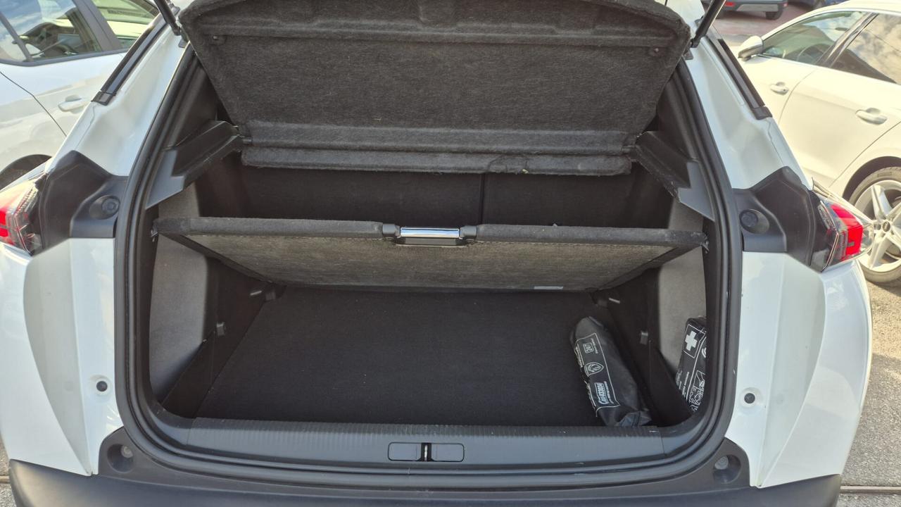 Peugeot 2008 PureTech 130 S&S EAT8 Allure
