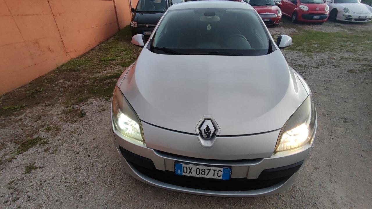 Renault Megane Mégane 1.5 dCi 110CV Dynamique