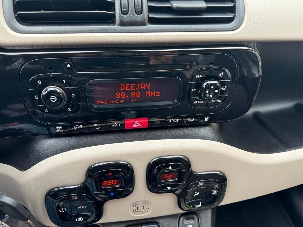 FIAT PANDA 0.9 TwinAir T. Natural P. Trekking NEOP.