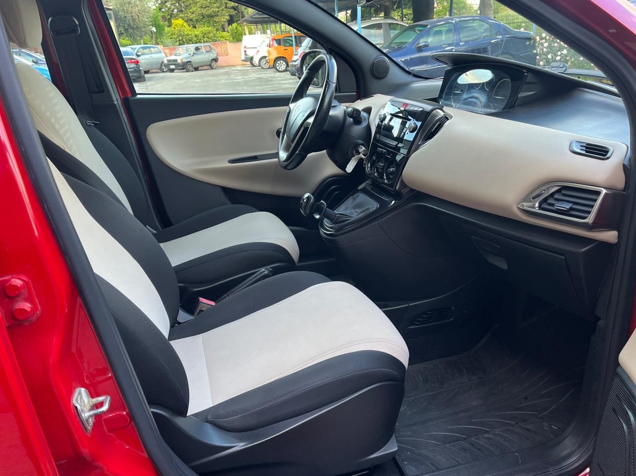 Lancia Ypsilon 1.2 69 CV 5 porte Gold-Km114000-