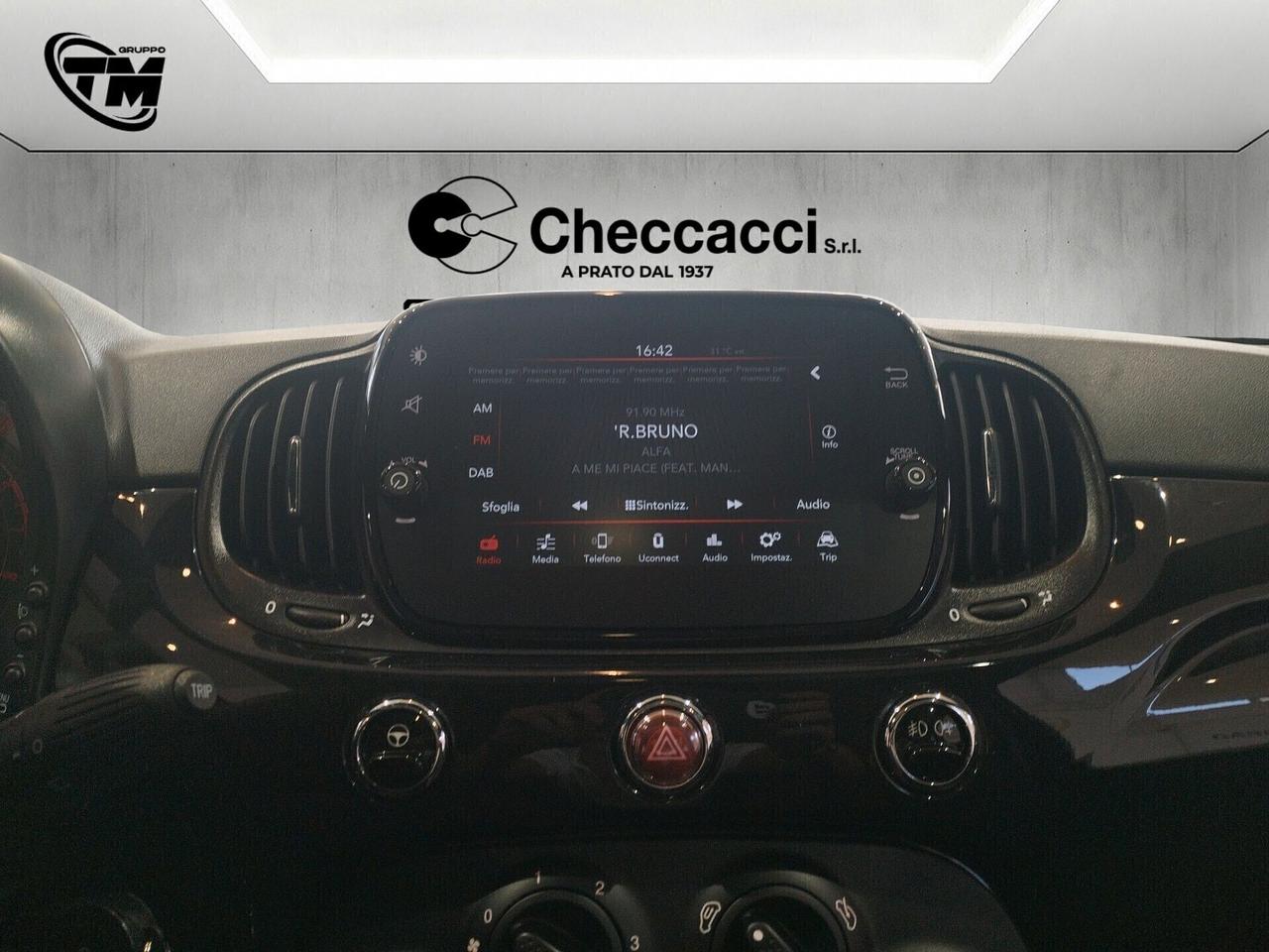 Fiat 500 1.0 hybrid Dolcevita 70cv *19.000 KM*