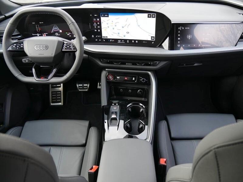 Audi Q5 2.0 TDI mHEV S line edition quattro tronic(204cv)