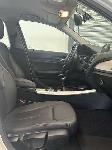 BMW 118 Serie 1 F/20-21 2015 118d Urban 5p