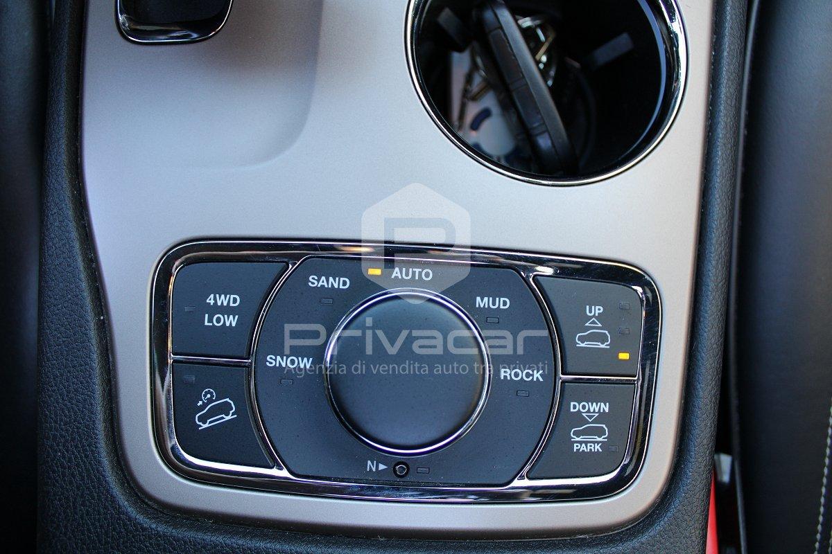 JEEP Grand Cherokee 3.0 V6 CRD 250 CV Multijet II Overland