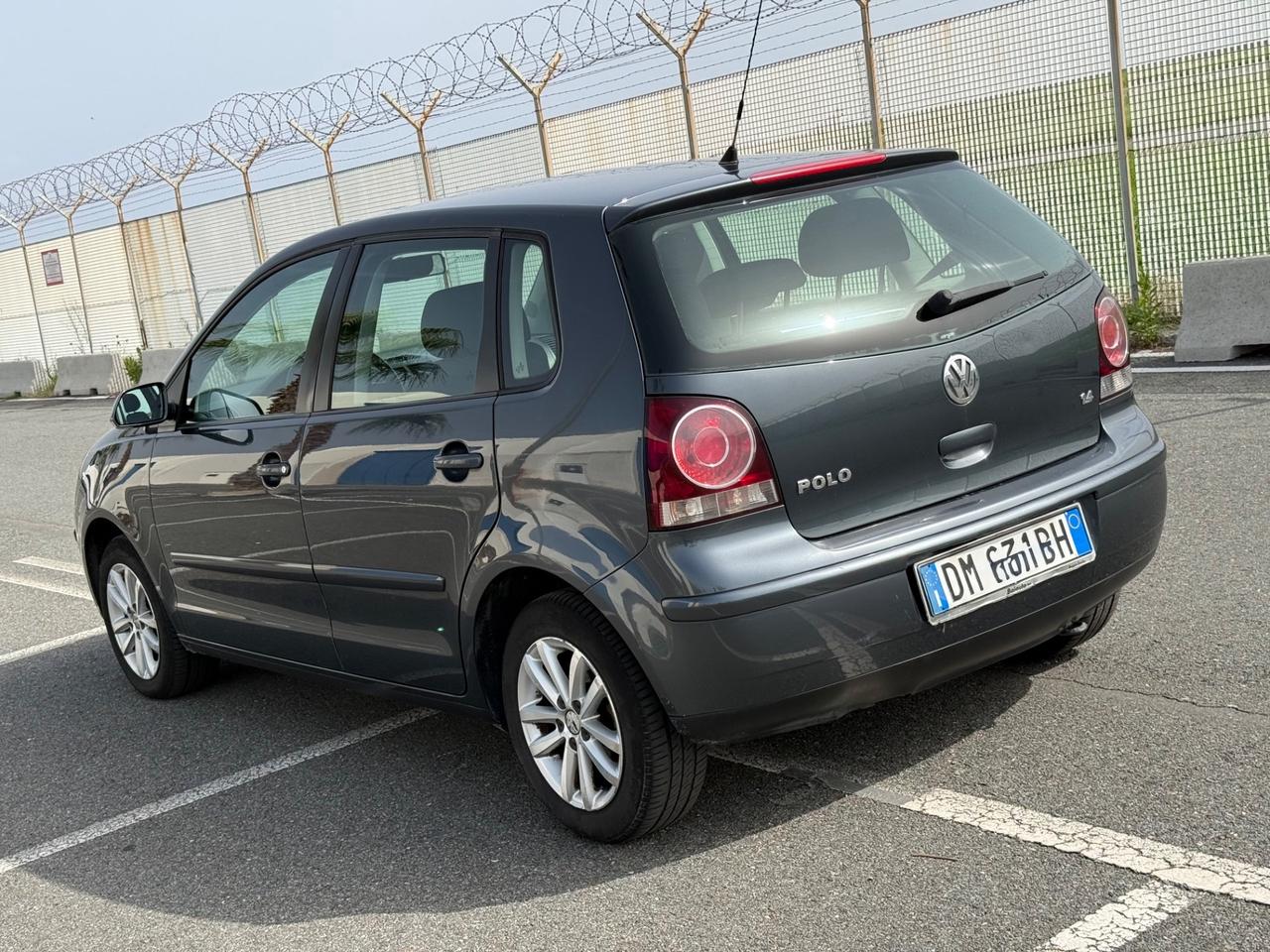 Volkswagen Polo 1.4/80CV 16V 5p. Comfort-GPL-NEOPATENTATI