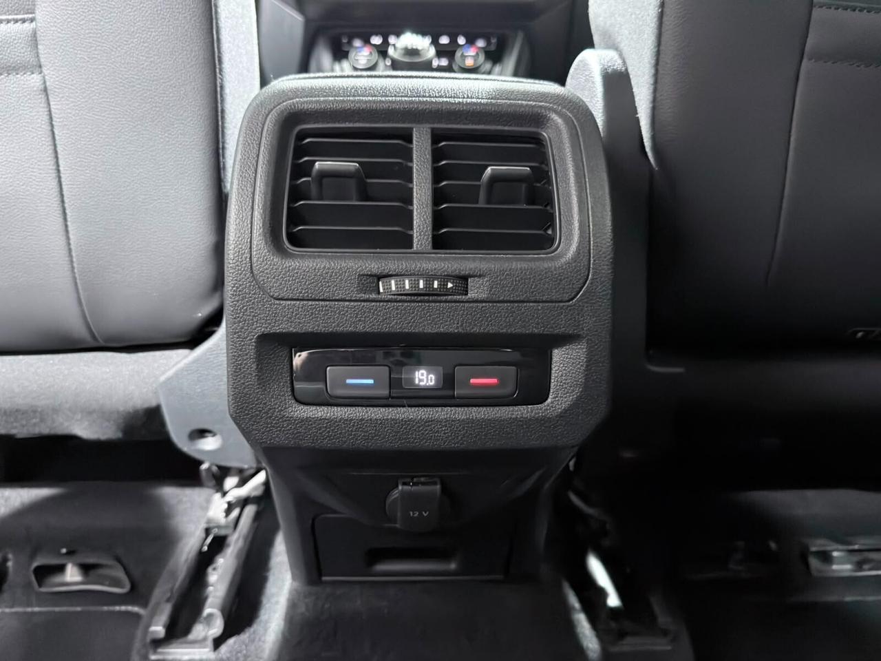 VW TOURAN R-LINE 1.6TDI 115CV 7POSTI 90.000km