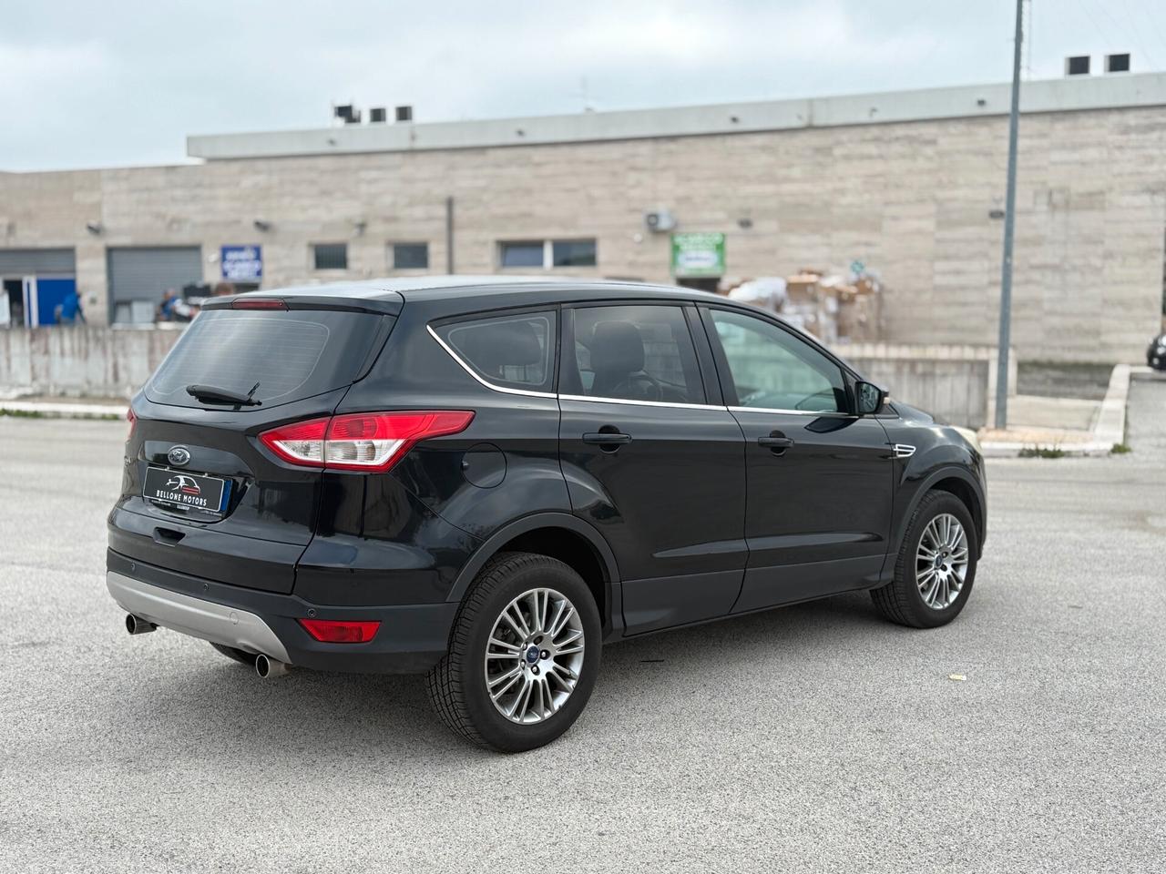 Ford Kuga 2.0 TDCI 140 CV 4WD Titanium