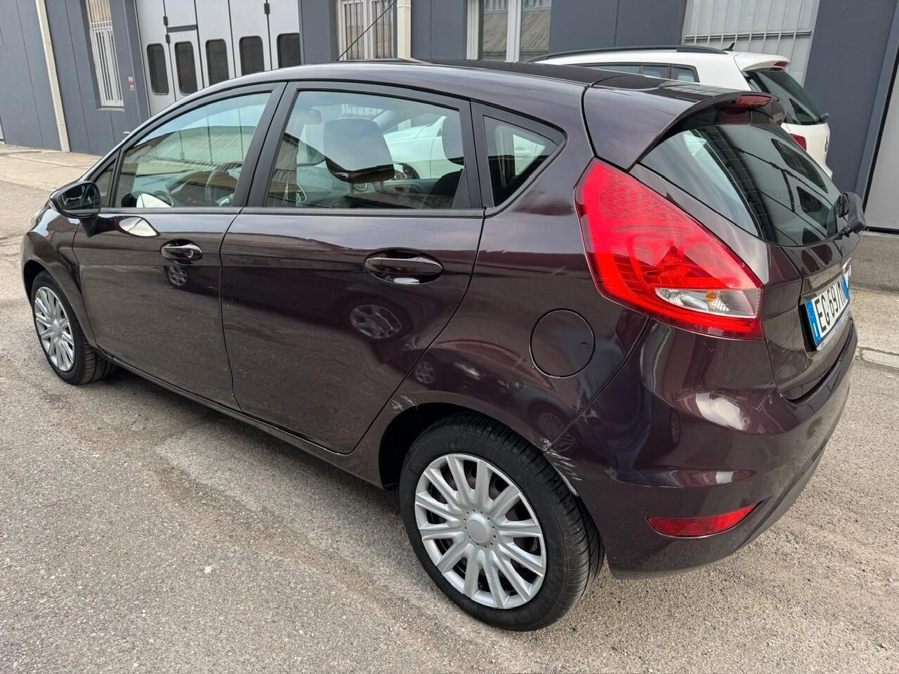 Ford Fiesta Fiesta 1.4 5 porte Bz.- GPL EURO5B