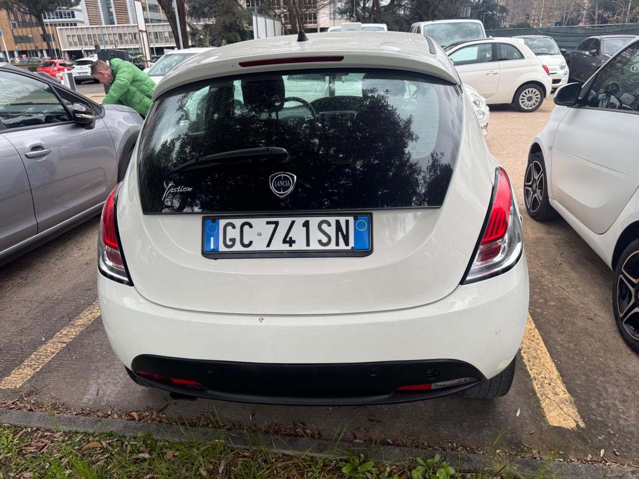 Lancia Ypsilon 1.2 69 CV 5 porte S&S Platinum