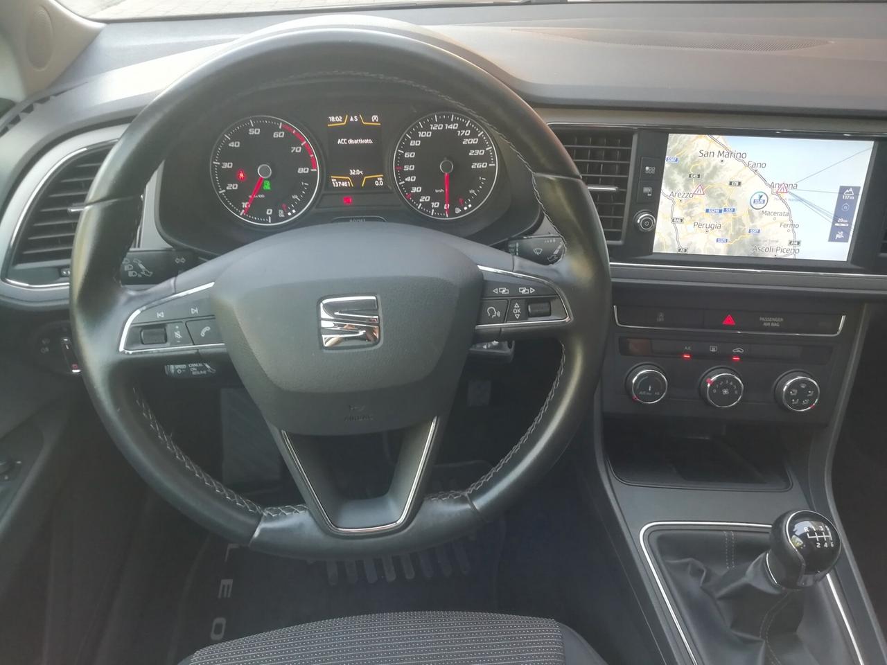Seat Leon 1.4 TGI ST Business HIGH "UNICO PROPRIETARIO/FARI LED"