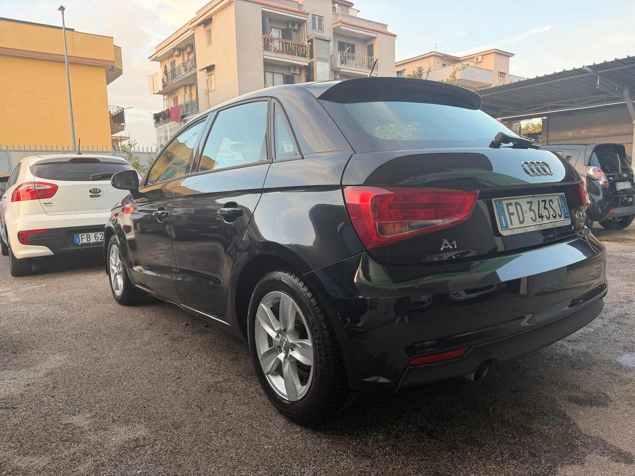Audi A1 1.0 TFSI ultra Admired