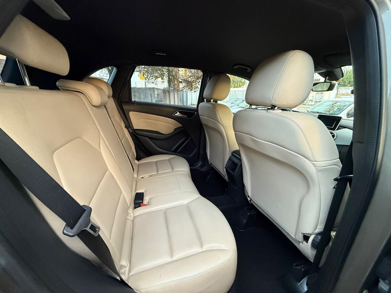 Mercedes B 200 d Automatic Premium