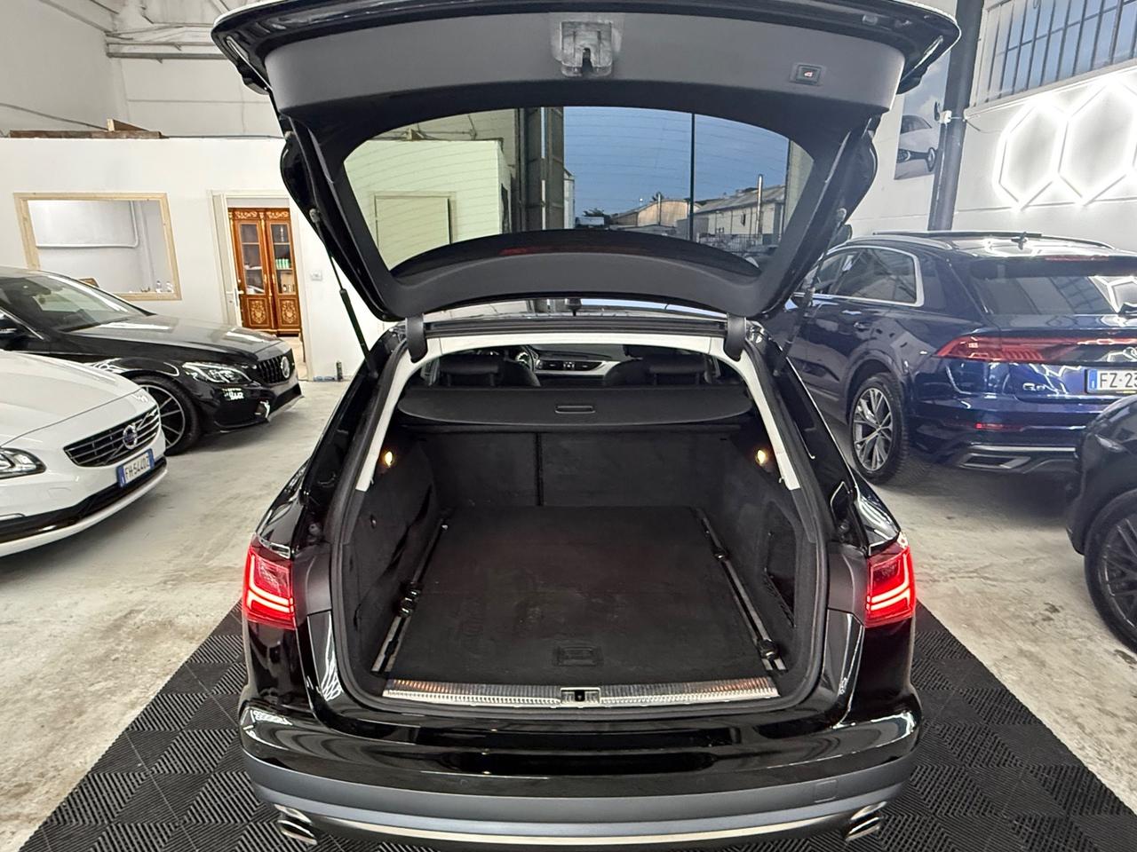Audi A6 allroad 3.0 TDI 272 CV S tronic Business Plus