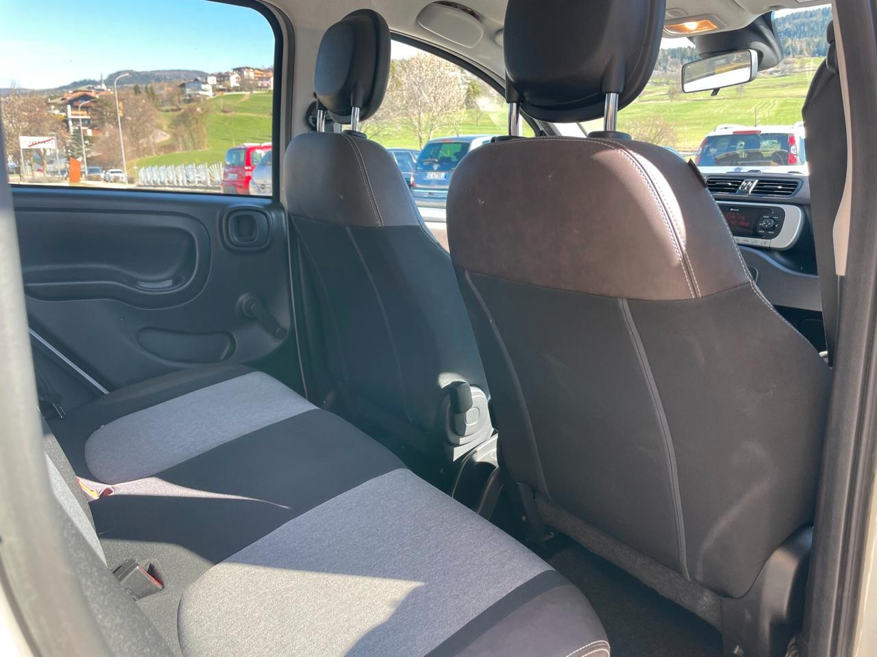 Fiat Panda Cross 4x4v 0.9 TwinAir "SOLI 45.000 KM"