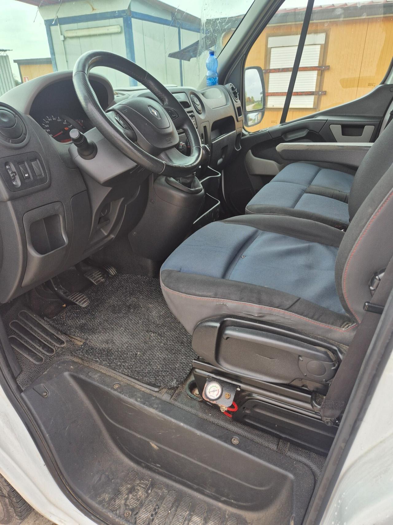 Renault Master 2.3 DCI 120 KILOWATT