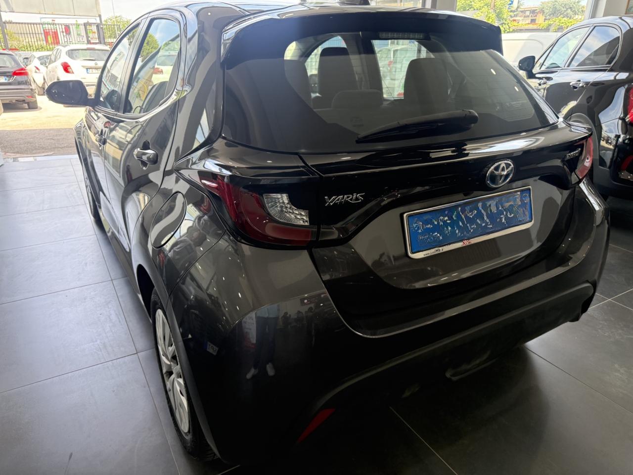 Toyota Yaris 1.5 Hybrid 5 porte Business 2021