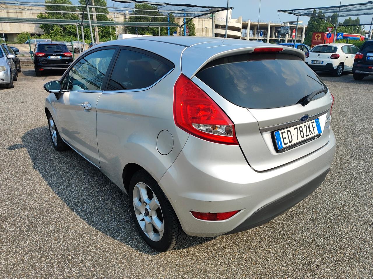 Ford Fiesta Fiesta+ 1.2 60CV 3 porte