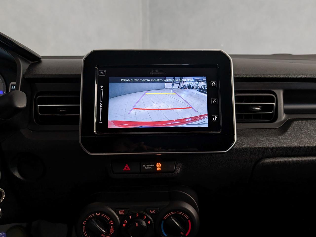 Suzuki 1.2 Hybrid Top