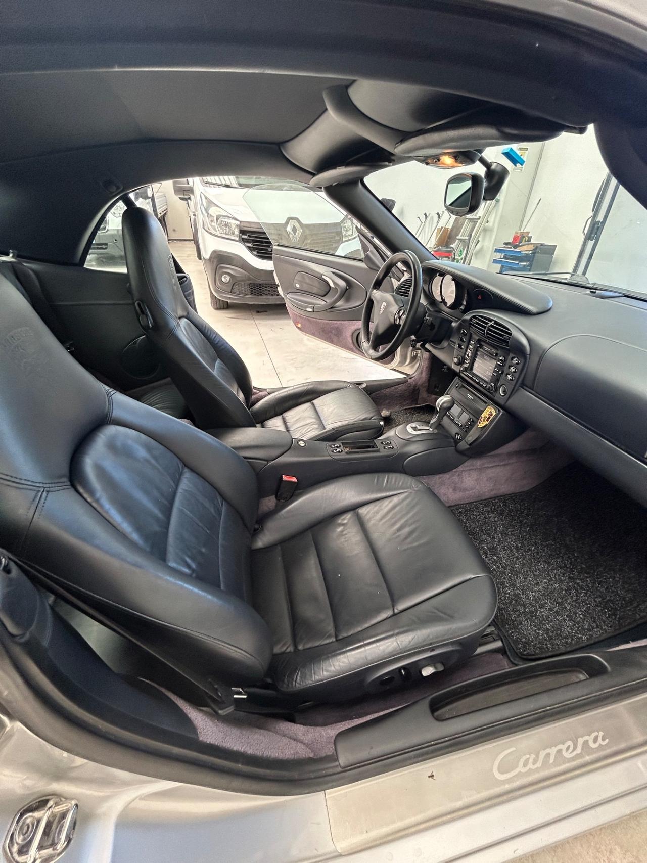 Porsche 911 Carrera 4 cat Cabriolet