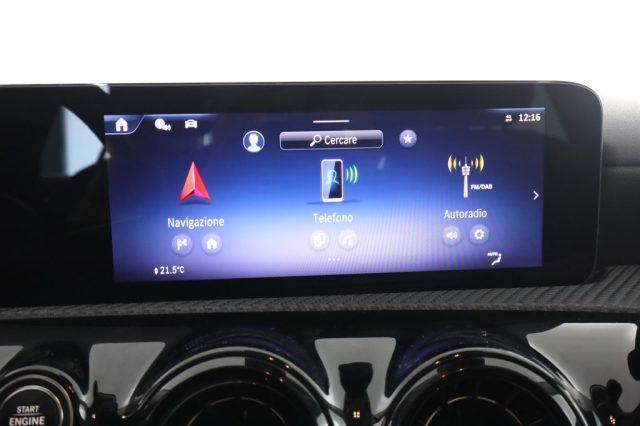 MERCEDES-BENZ A 180 A 180 d Automatic Advanced