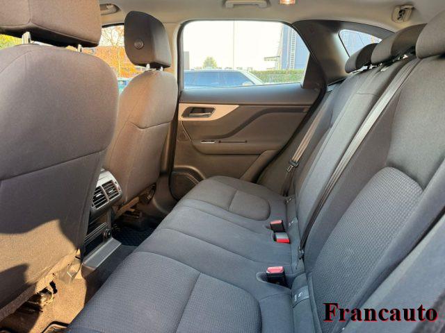 JAGUAR F-Pace 2.0 D 180 CV aut. Portfolio