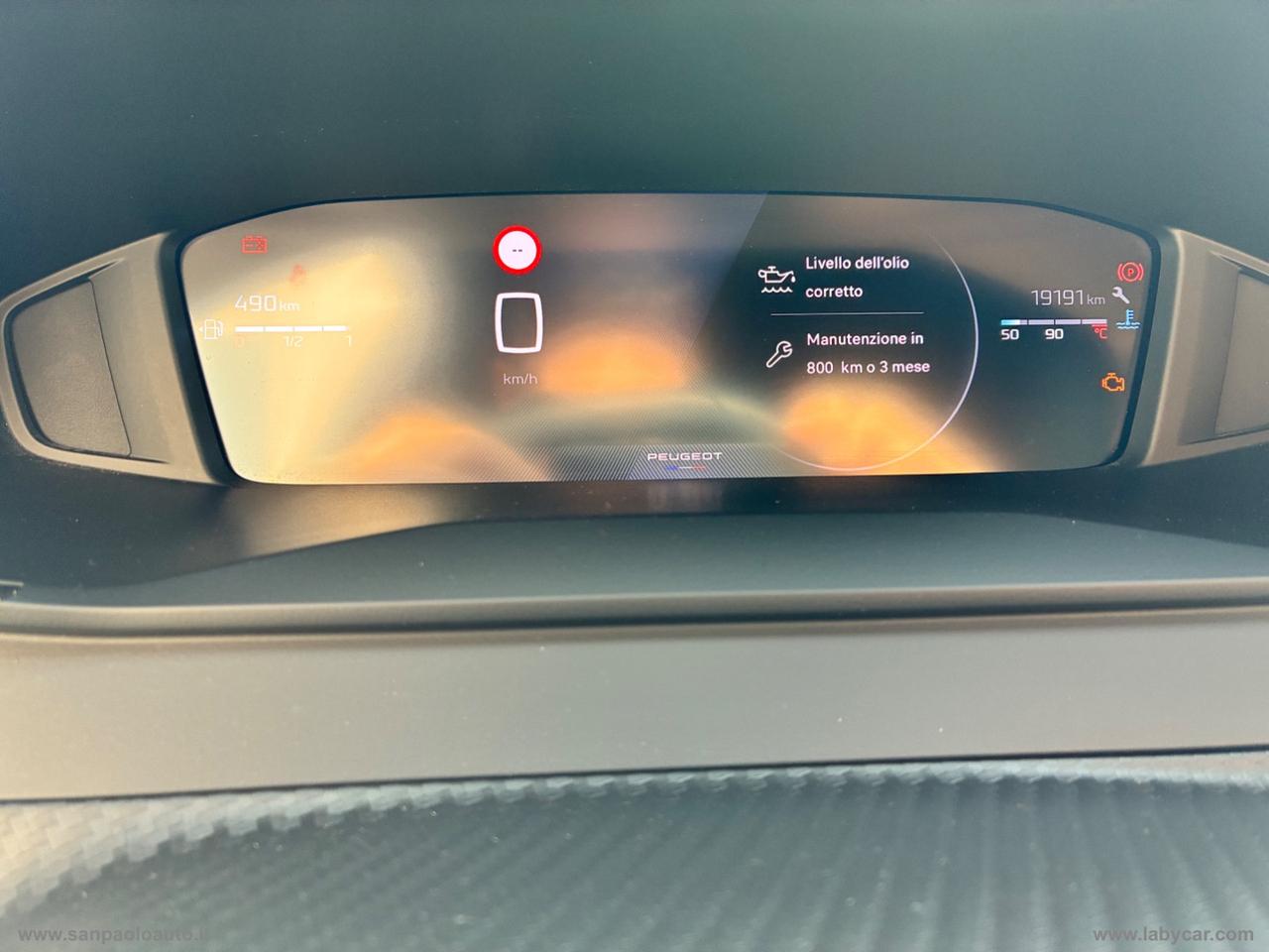 PEUGEOT 2008 PureTech 100 S&S Allure