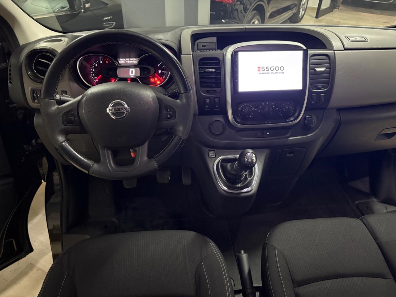 Nissan NV300 29 1.6 dCi 120CV PL-TN Bus M1